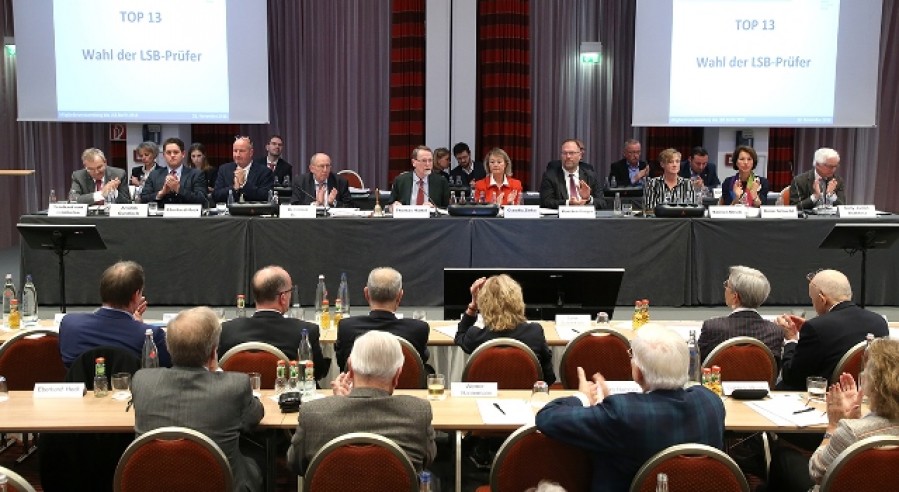 Das neu gewählte LSB-Präsidium